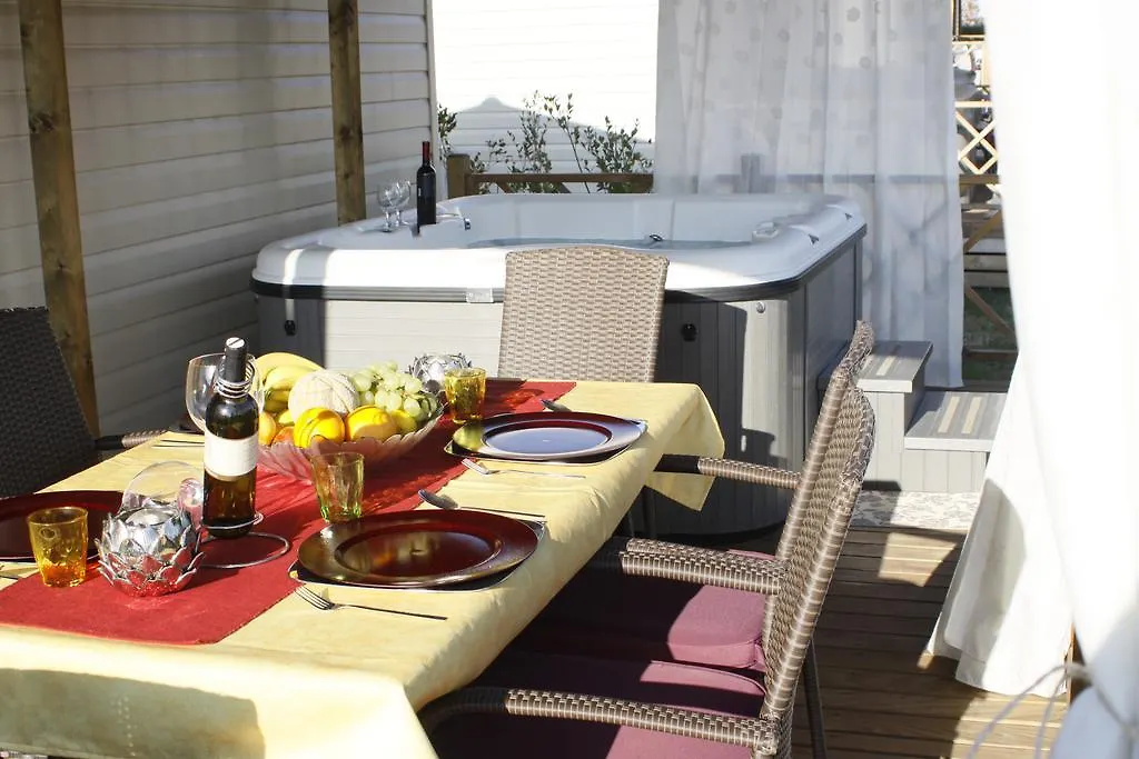 Mobile Homes Relax Park Umag 4*, Karigador Croatia